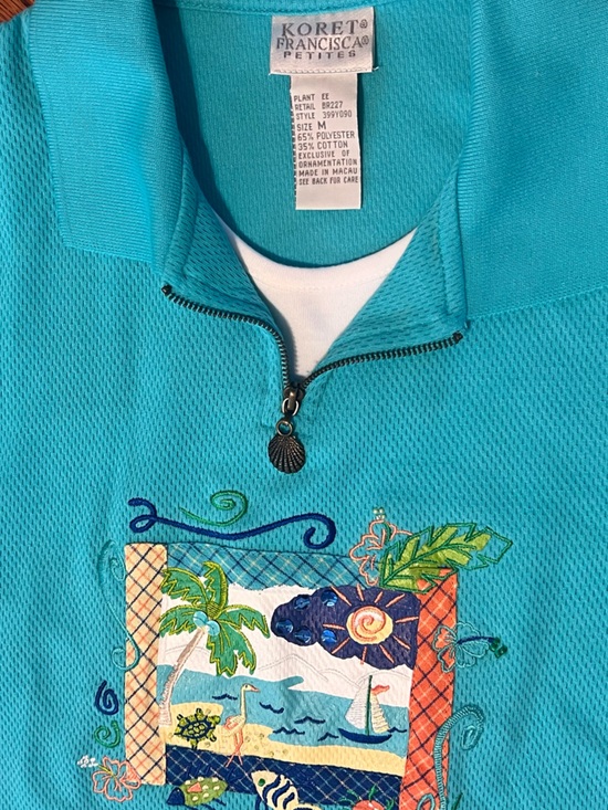 Koret Tops - Koret Francesca Teal Summer Theme Top Sz M NWT